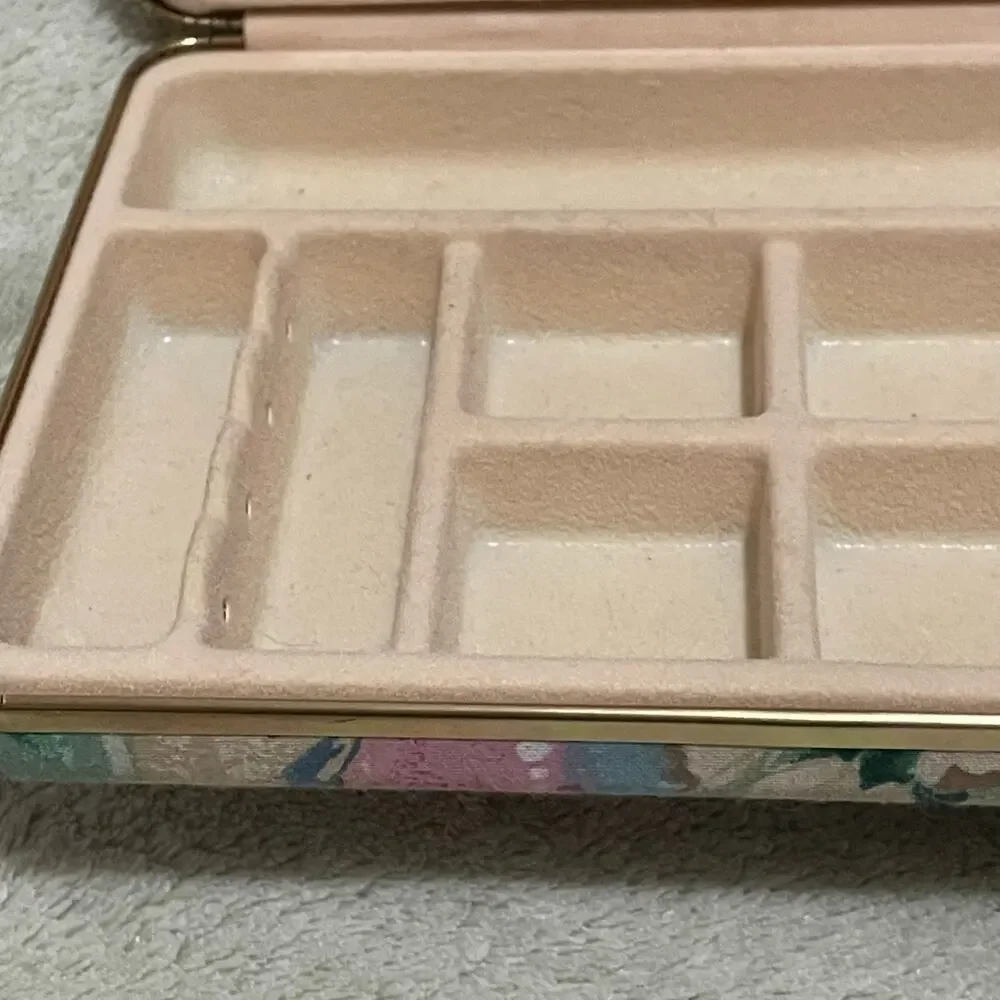 Vintage Mini Jewelry Box, 1980s Pastel Floral Fabric Covered Case for Travel - Picture 6 of 8